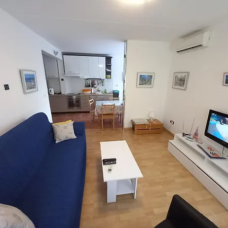 Mystic Apartment